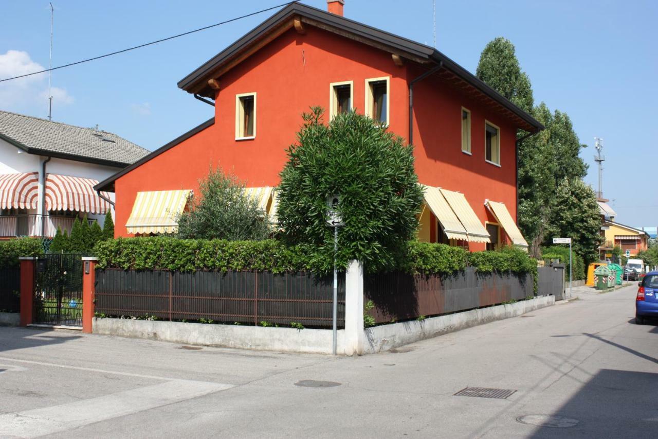 Tagliamento 28 Bed & Breakfast Mestre Exterior foto